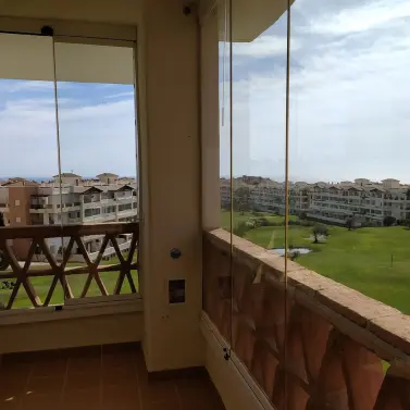 Sale of middle floor apartment in Benalmadena