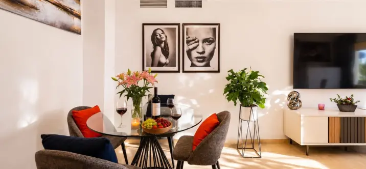 Venta de apartamento en planta media en Elviria 4
