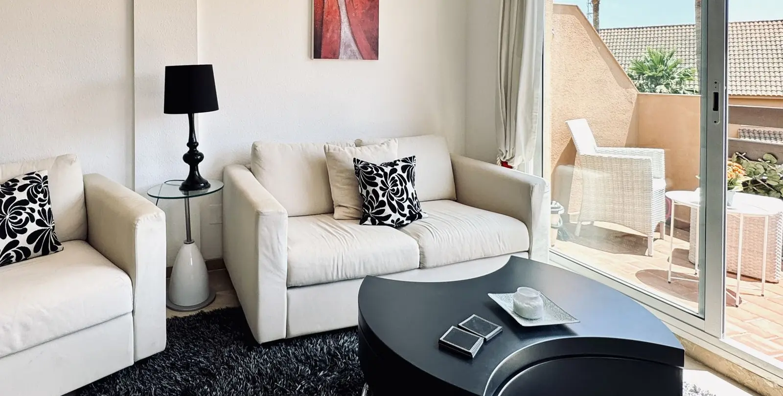 Продажа апартаментов на среднем этаже в Casares Playa 7