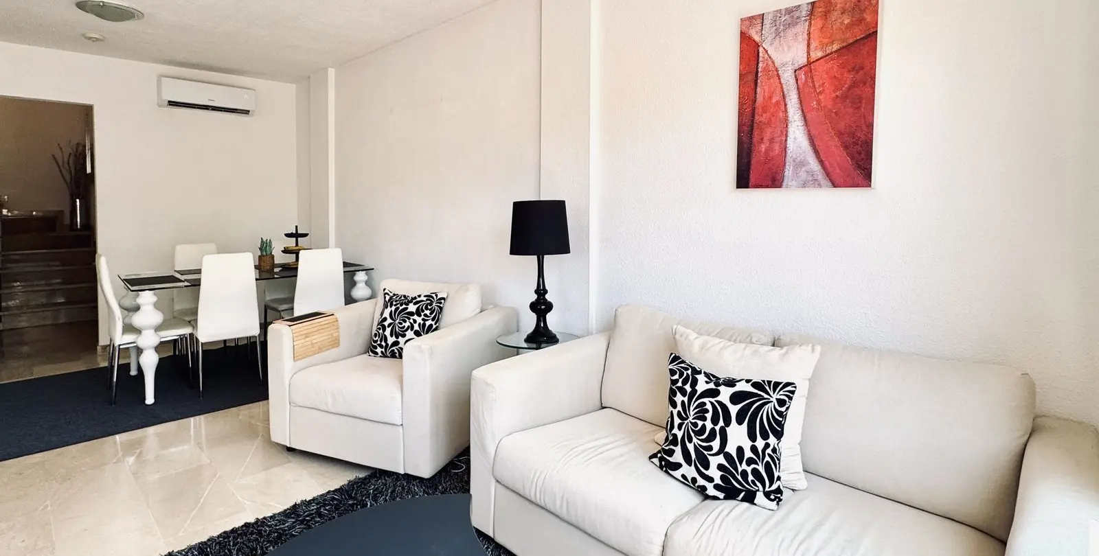 Продажа апартаментов на среднем этаже в Casares Playa 13