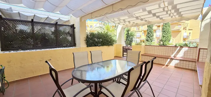 Sale of townhouse in Cancelada 1