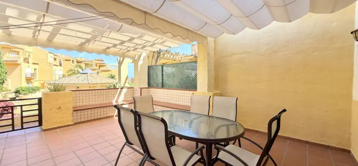 Sale of townhouse in Cancelada 2