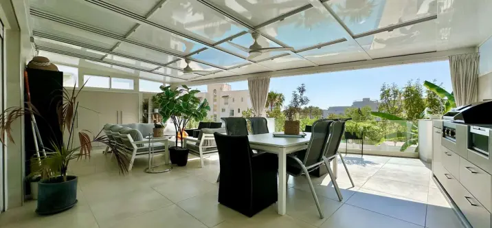 Sale of ground floor apartment in Bajondillo 0