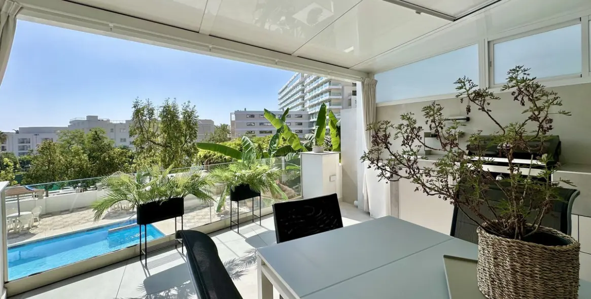Sale of ground floor apartment in Bajondillo 2