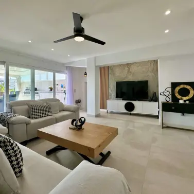 Sale of ground floor apartment in Bajondillo