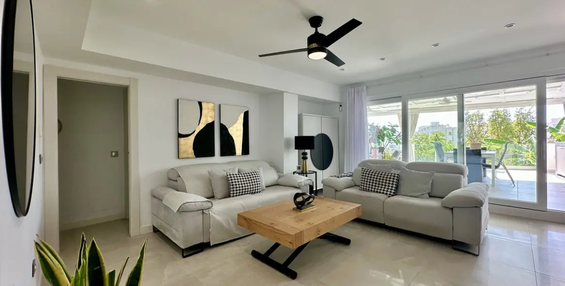 Sale of ground floor apartment in Bajondillo 7