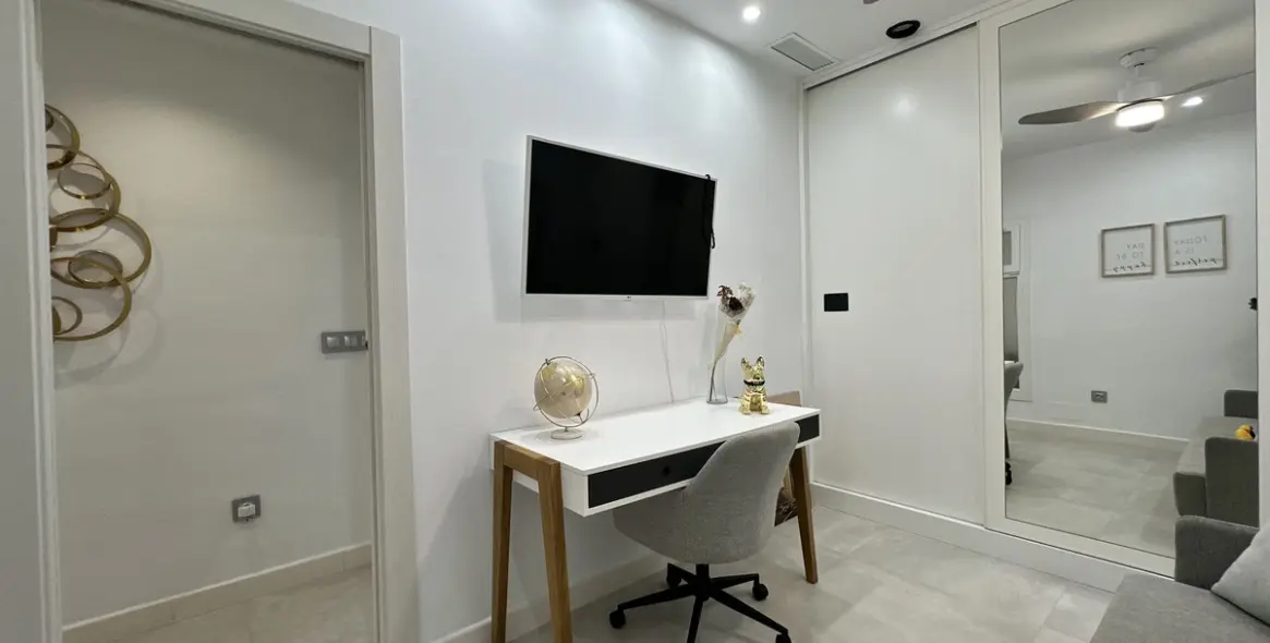 Sale of ground floor apartment in Bajondillo 22
