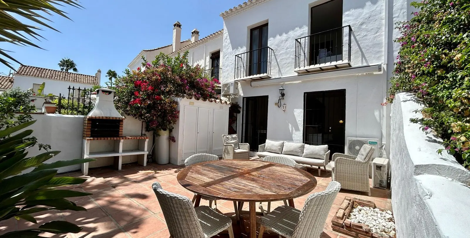 Venta de adosado en Nueva Andalucía 1