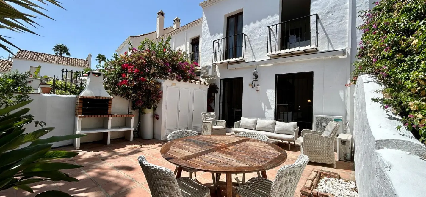 Venta de adosado en Nueva Andalucía 0