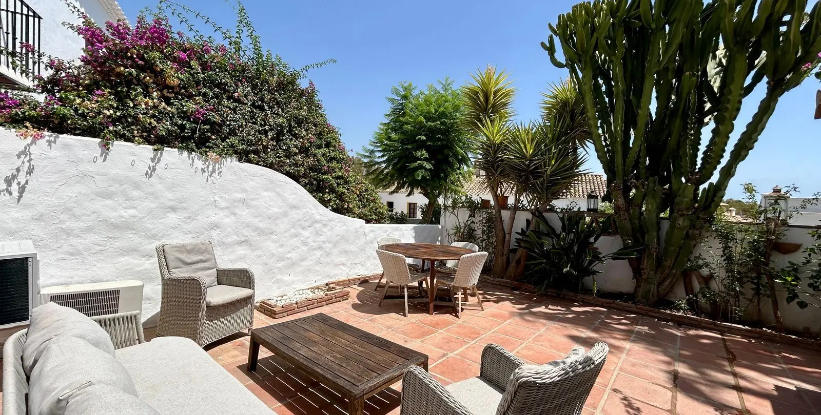 Venta de adosado en Nueva Andalucía 11