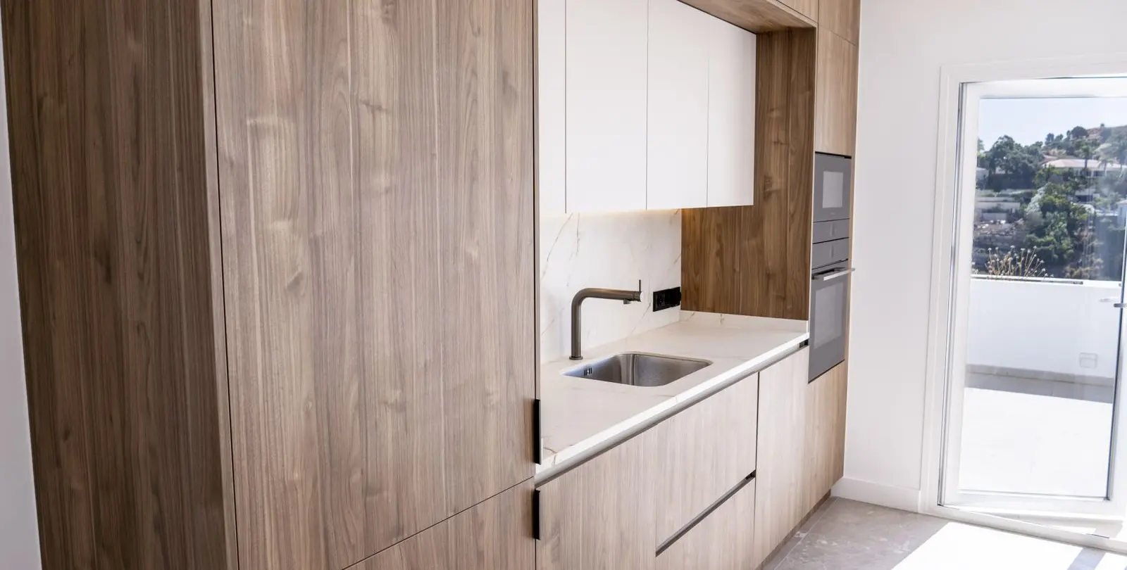 Продажа апартаментов на среднем этаже в La Quinta 8