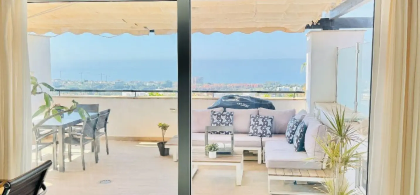 Sale of duplex in Marbella 1