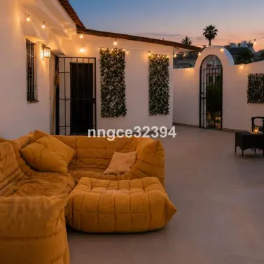 Sale of penthouse in New Golden Mile