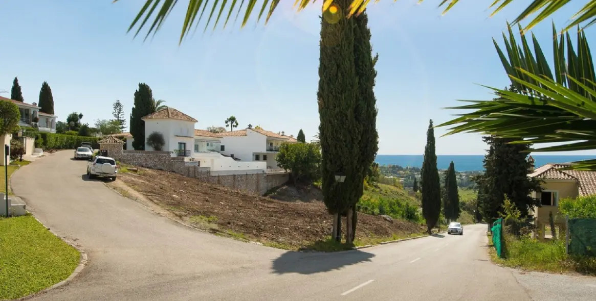 Venta de parcela residencial en El Paraiso 3