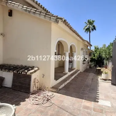 Venta de villa independiente en El Rosario