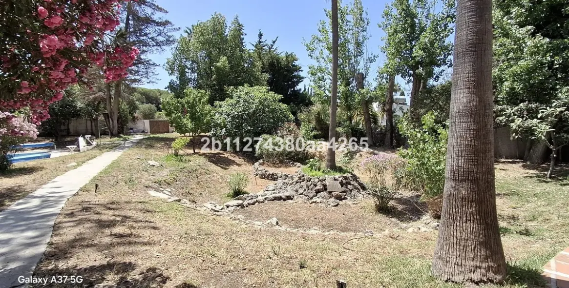 Venta de villa independiente en El Rosario 5