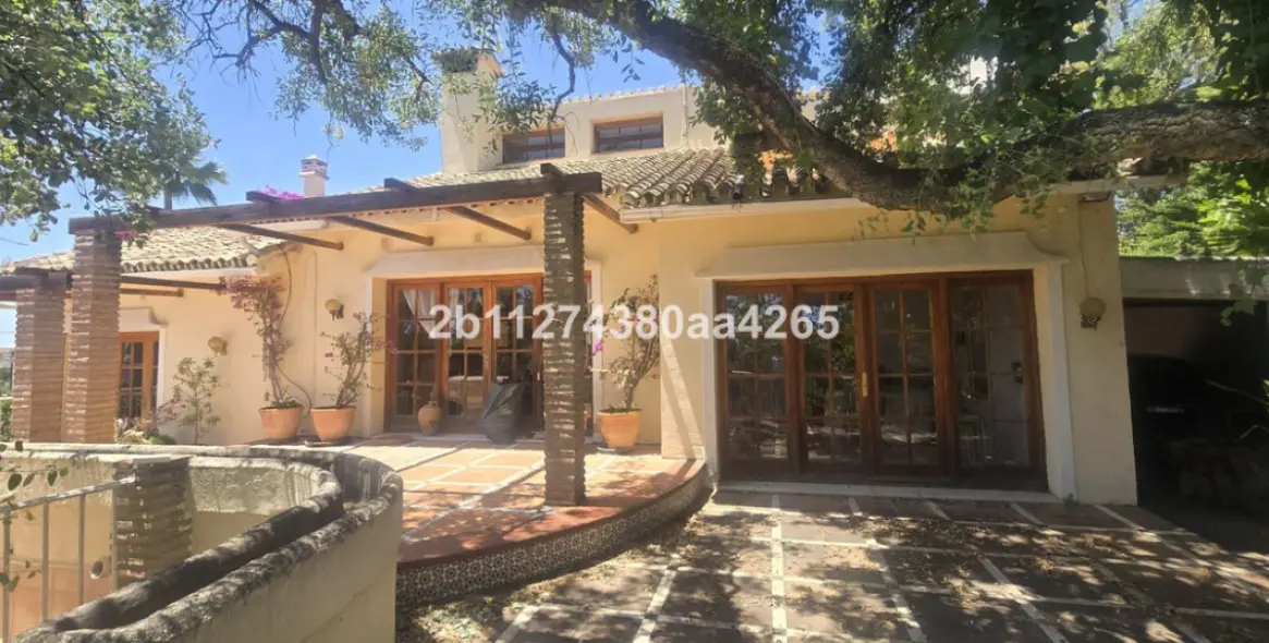 Venta de villa independiente en El Rosario 23