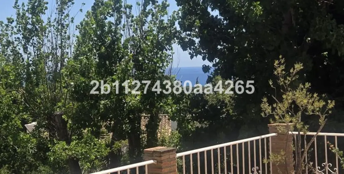 Venta de villa independiente en El Rosario 24