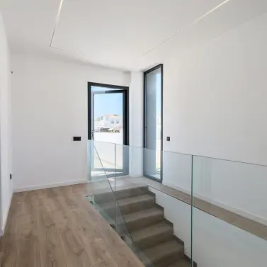 Venta de villa independiente en Sierrezuela