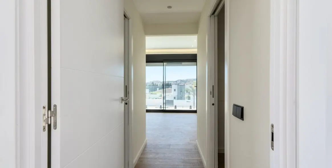 Venta de villa independiente en Sierrezuela 5