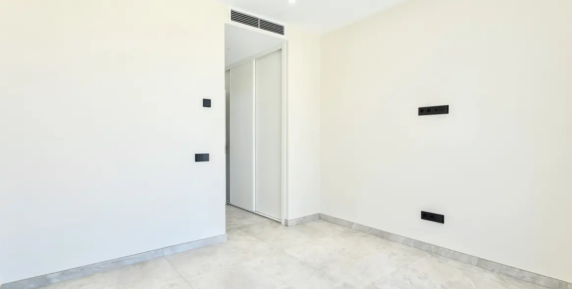 Venta de villa independiente en Sierrezuela 42