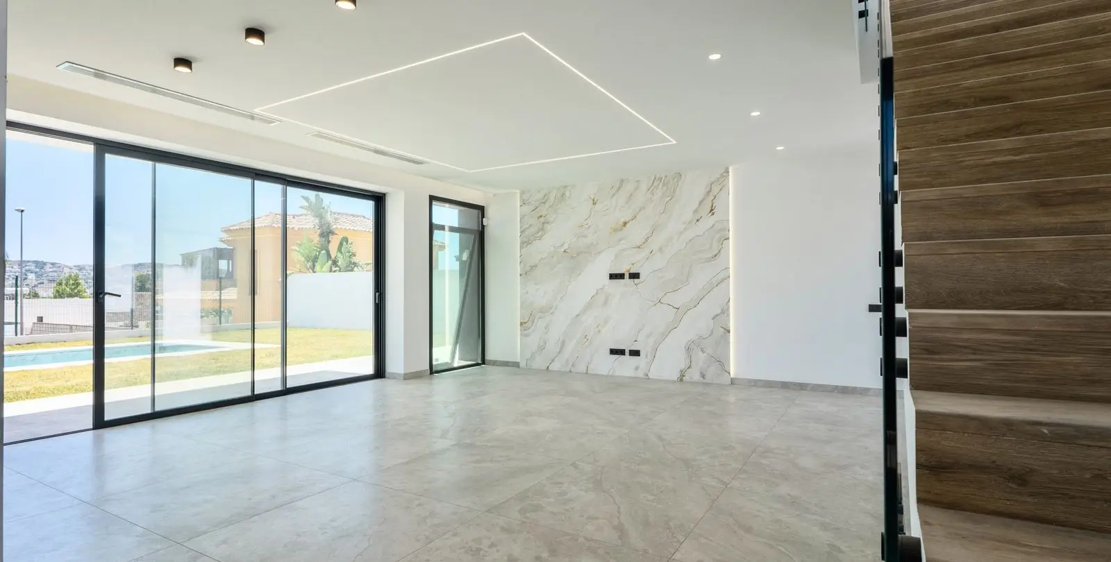Venta de villa independiente en Sierrezuela 3