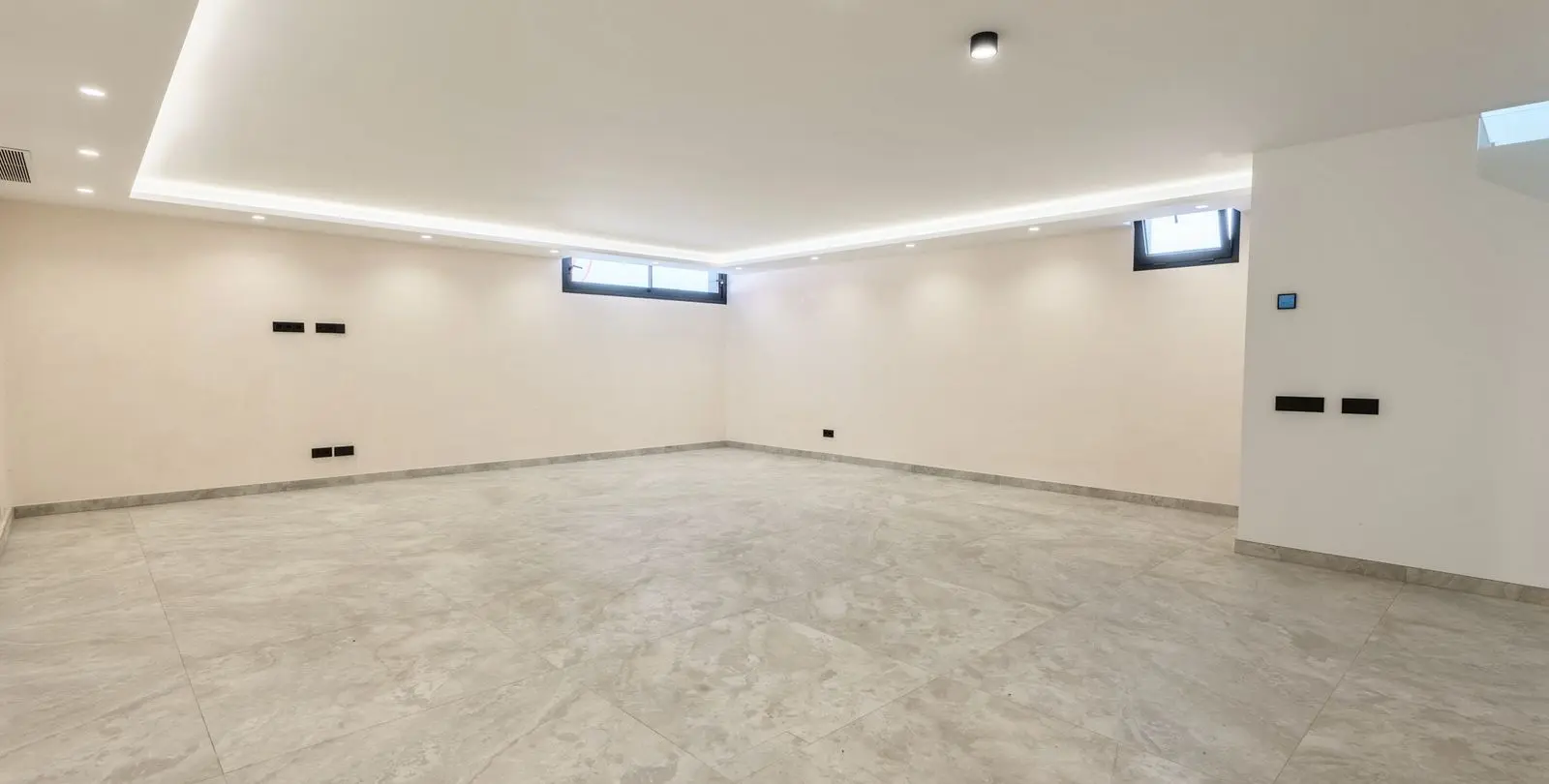 Venta de villa independiente en Sierrezuela 30