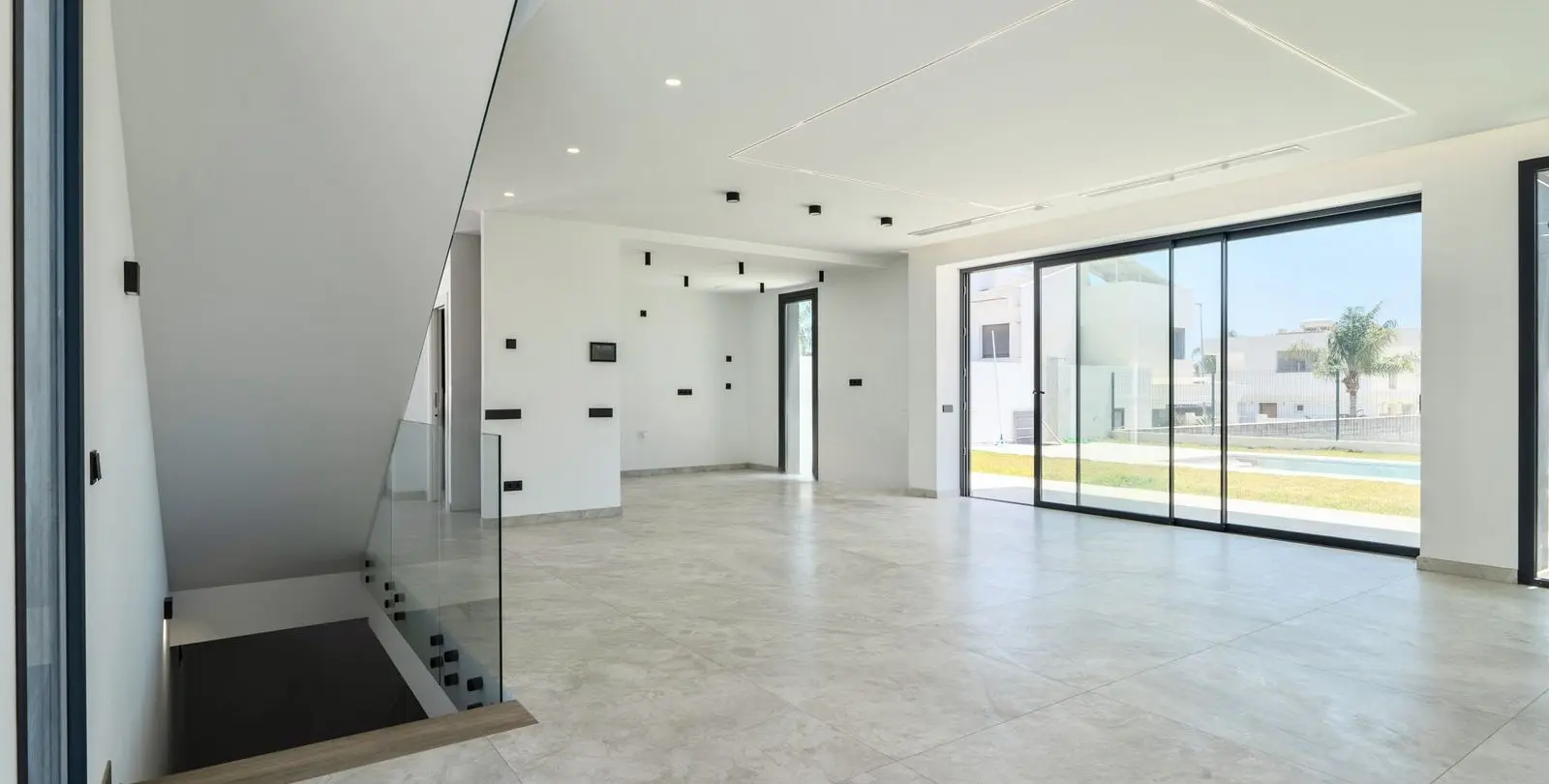 Venta de villa independiente en Sierrezuela 36