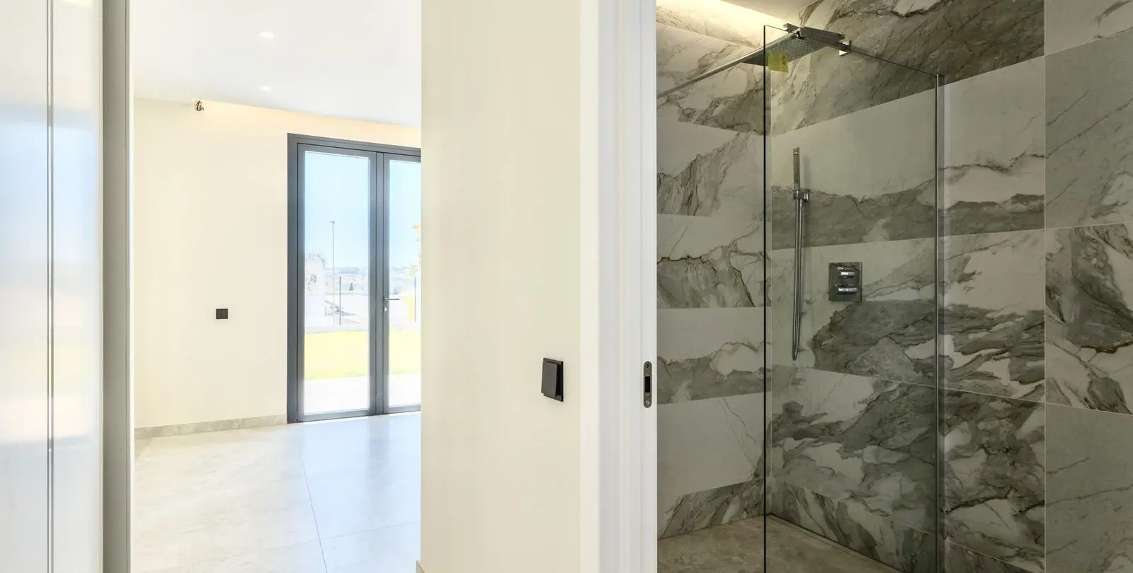 Venta de villa independiente en Sierrezuela 38