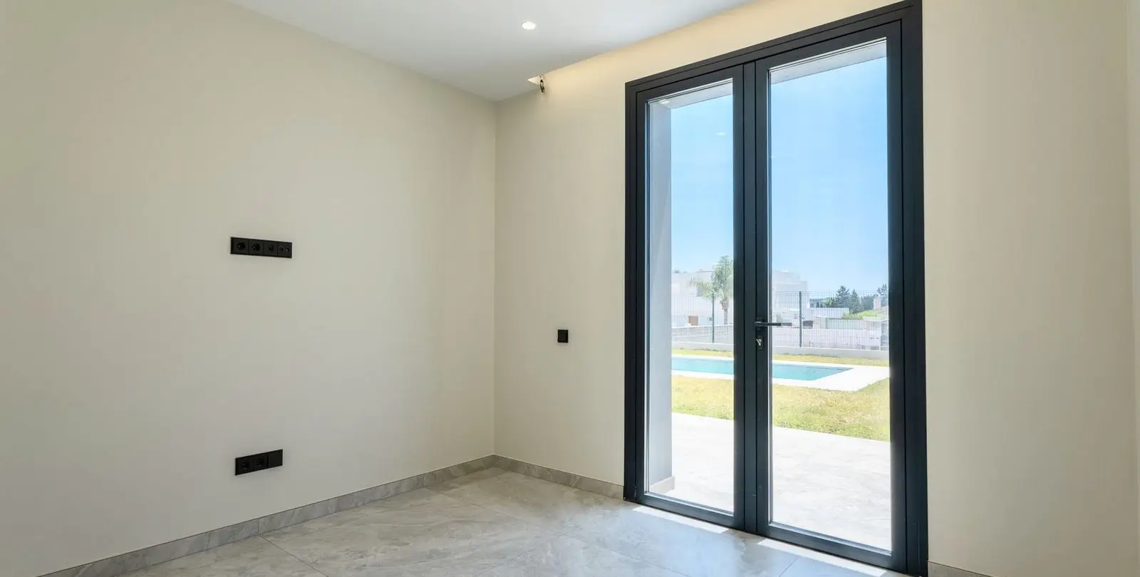 Venta de villa independiente en Sierrezuela 44