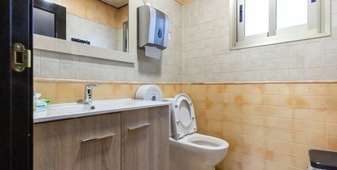 Venta de local comercial en La Cala Hills 9