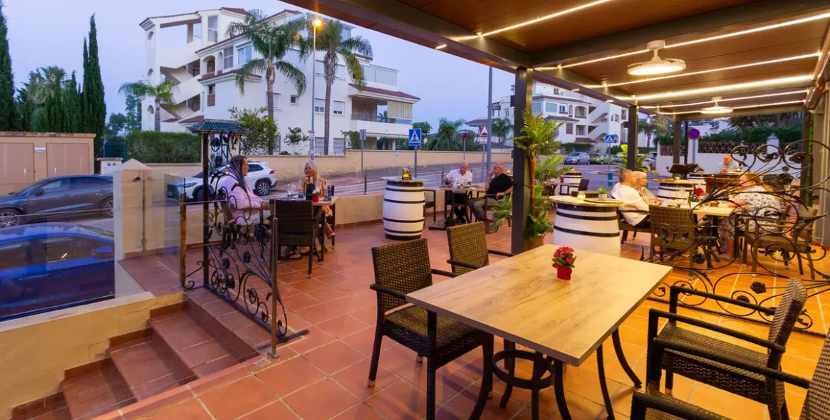 Venta de local comercial en La Cala Hills 35