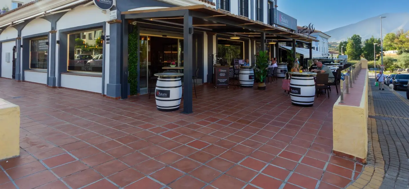 Venta de local comercial en La Cala Hills 2