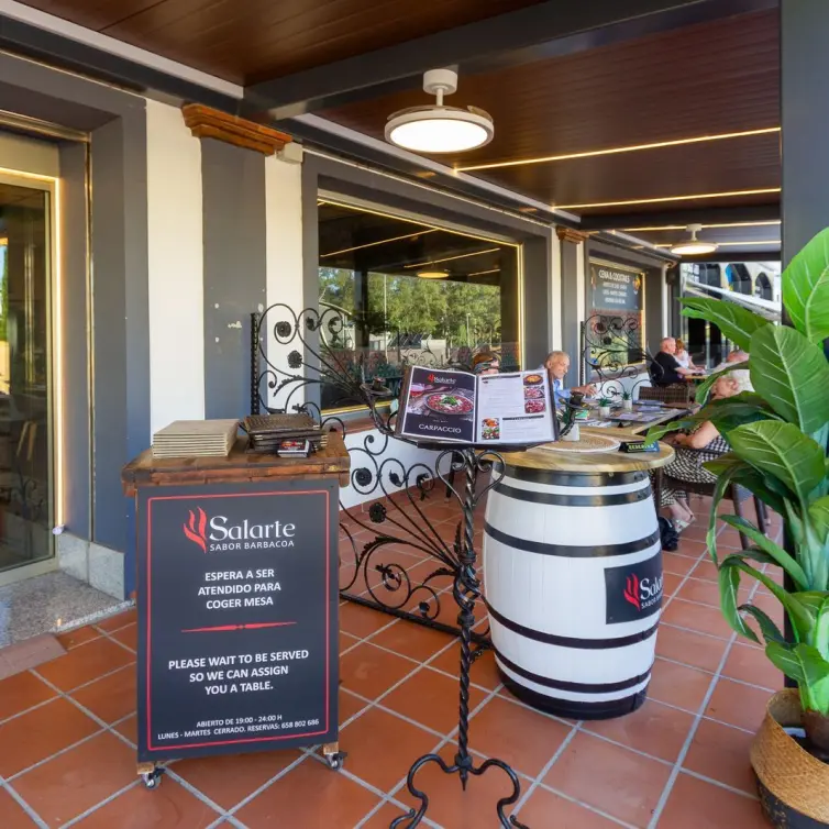 Venta de local comercial en La Cala Hills