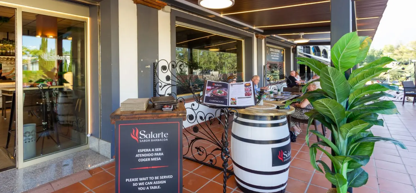 Venta de local comercial en La Cala Hills 3