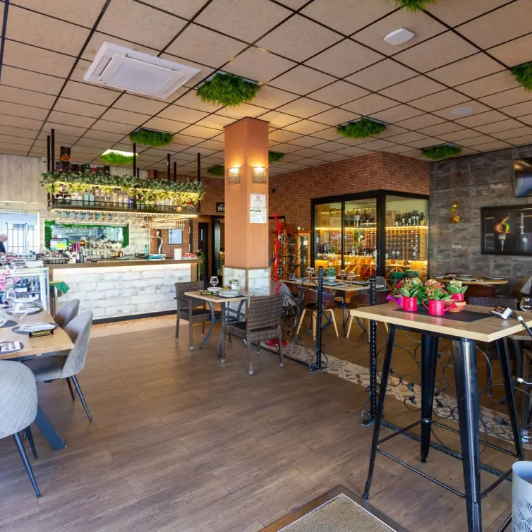 Venta de local comercial en La Cala Hills