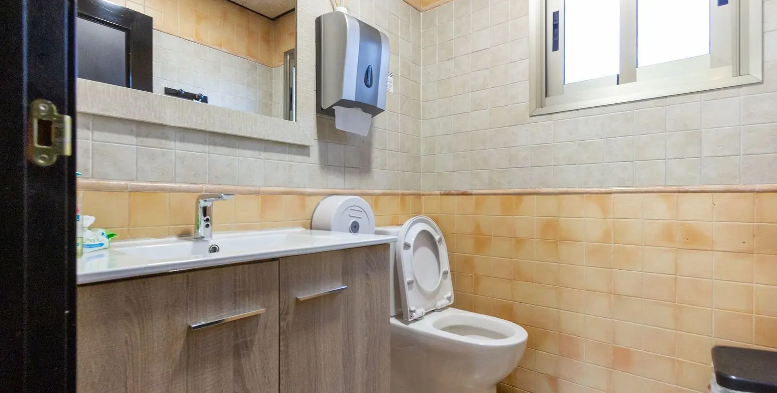 Venta de local comercial en La Cala Hills 9