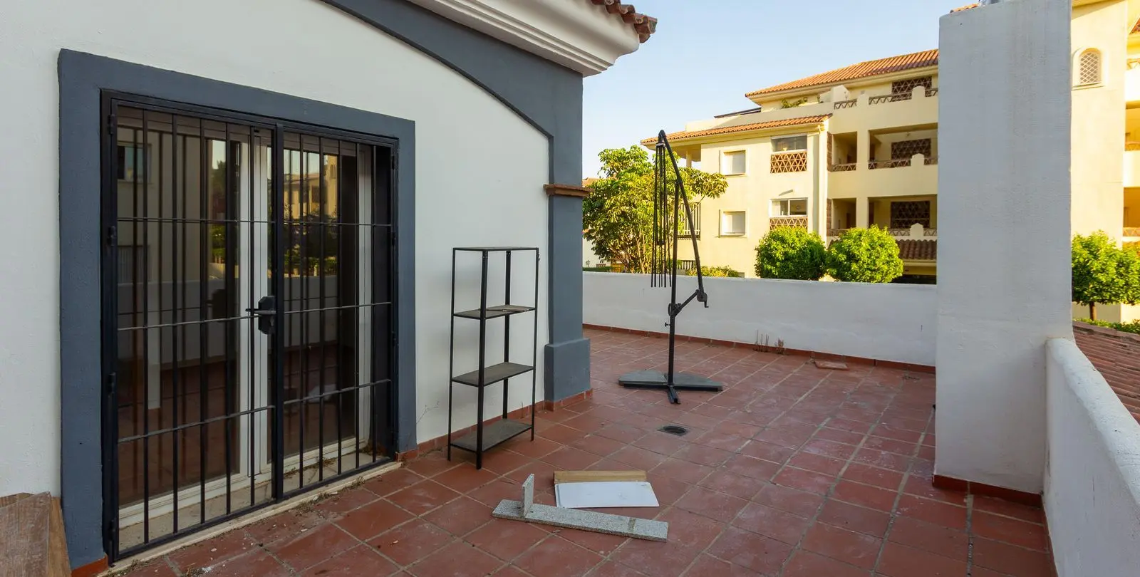 Venta de local comercial en La Cala Hills 24