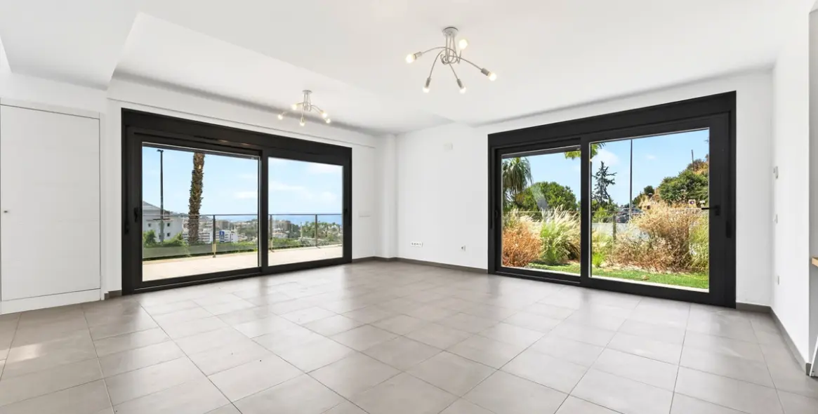 Venta de casa pareada en Málaga Este 9