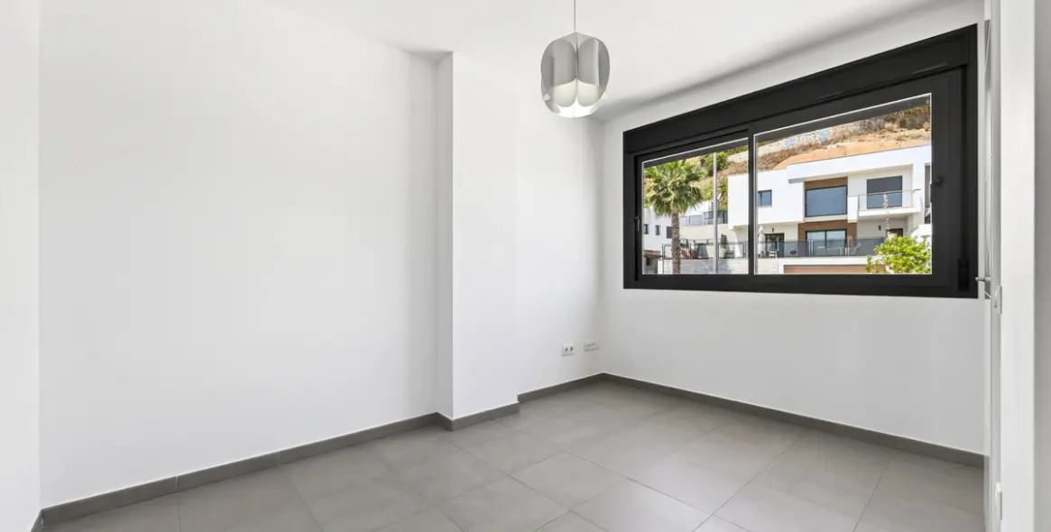 Venta de casa pareada en Málaga Este 15