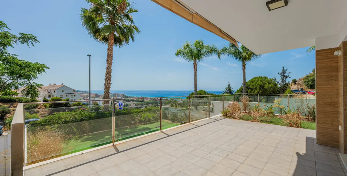 Venta de casa pareada en Málaga Este 23