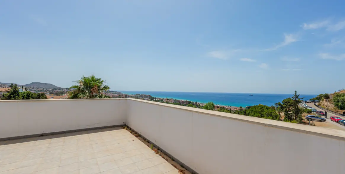 Venta de casa pareada en Málaga Este 32