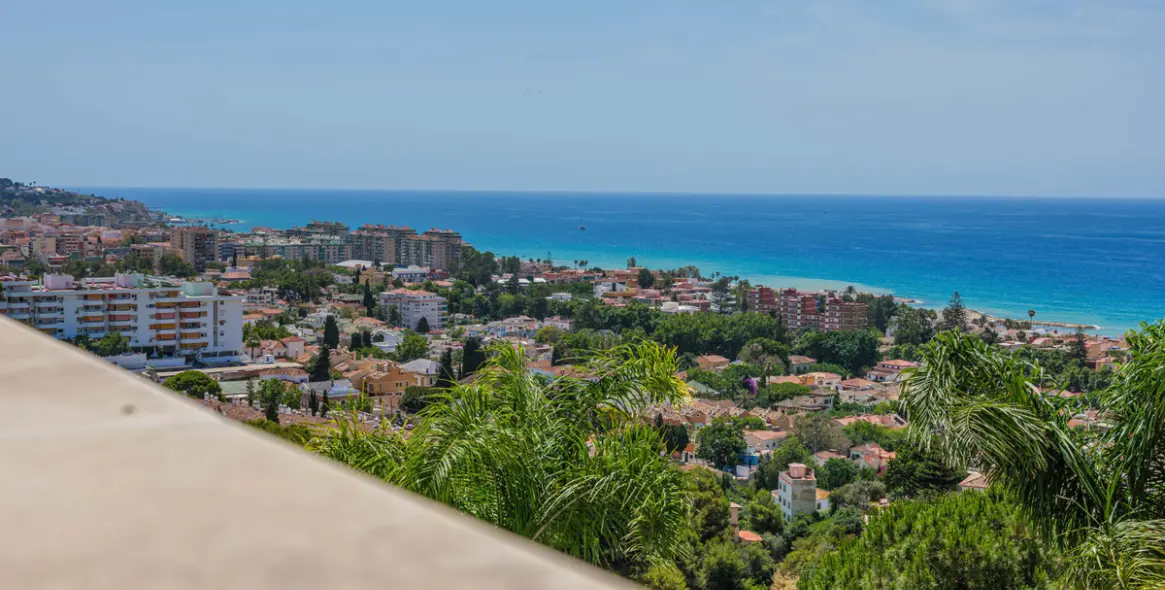 Venta de casa pareada en Málaga Este 36