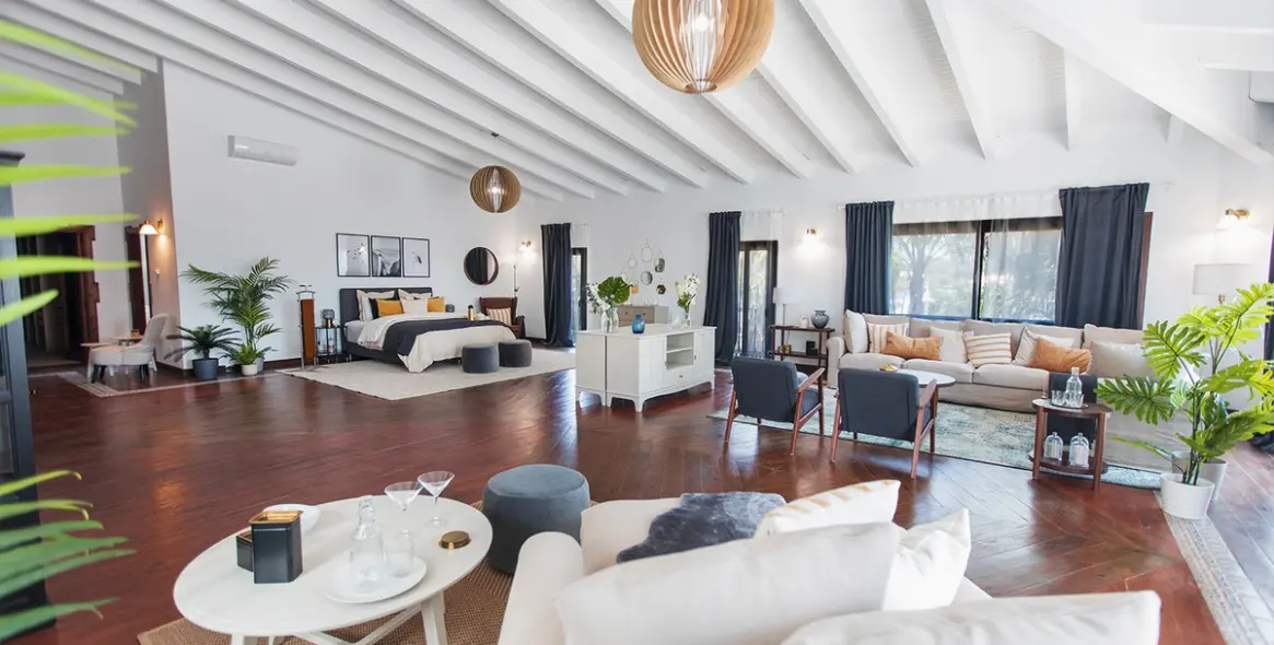 Venta de villa independiente en Nueva Andalucía 26