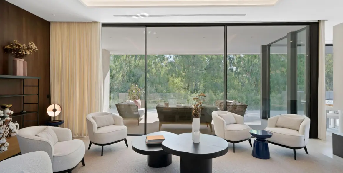 Venta de villa independiente en Los Naranjos 4