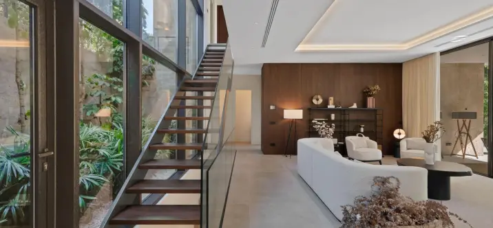 Venta de villa independiente en Los Naranjos 4