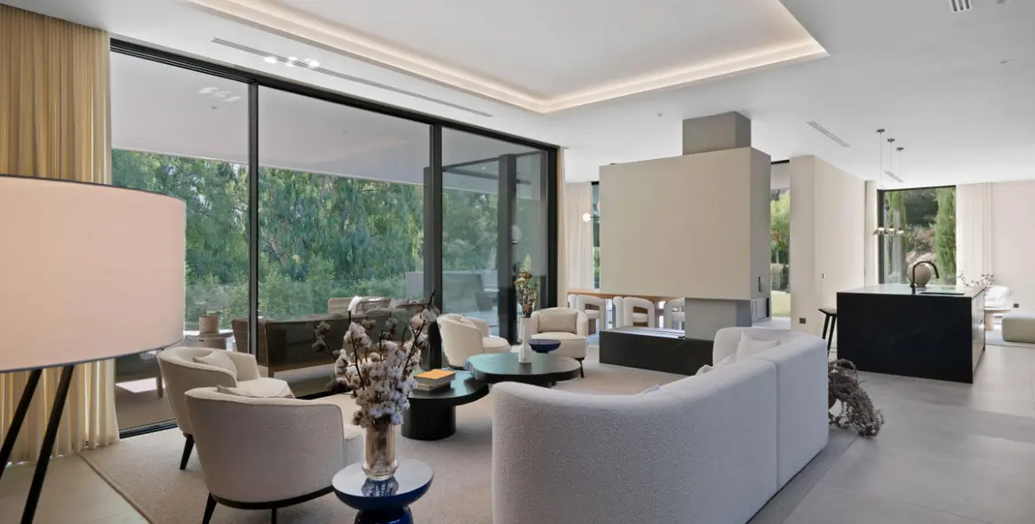Venta de villa independiente en Los Naranjos 6