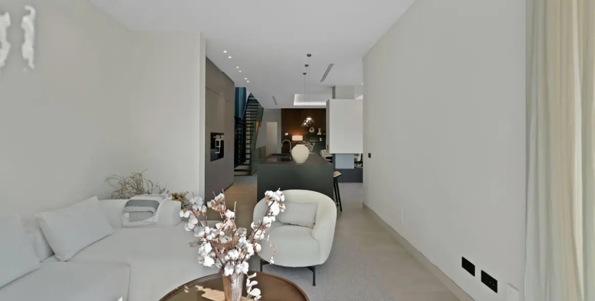 Venta de villa independiente en Los Naranjos 9