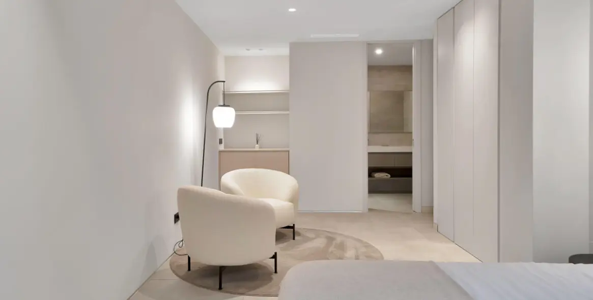 Venta de villa independiente en Los Naranjos 39