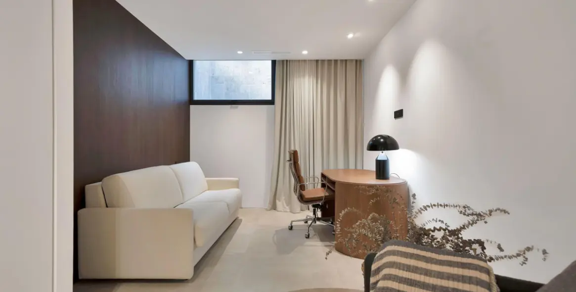 Venta de villa independiente en Los Naranjos 43